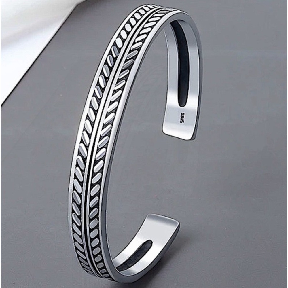 Pattern Design Sterling Silver Cuff Bangle Bracelet - Picture 2 of 5